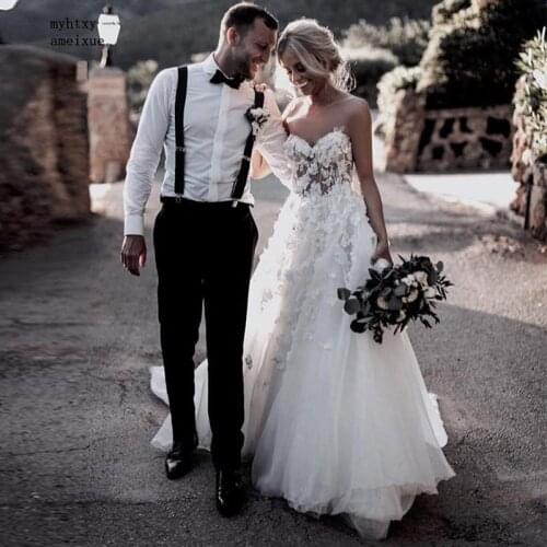 Boho Sexy Wedding Dress 2021 Appliqued With 3d Flowers Tiered Tulle A-line Beach Bride Dress White Vestido De Noiva Plus Size