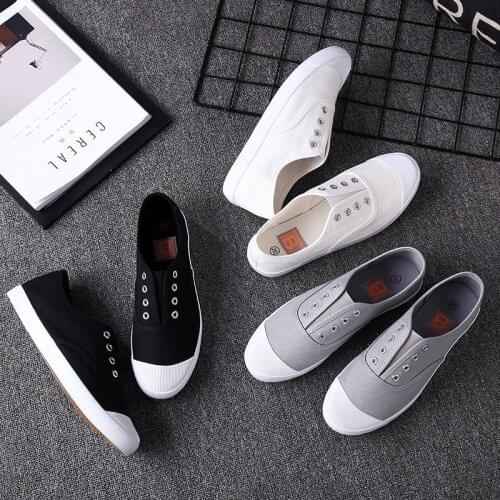 New Spring Mens Canvas Shoes Flat Loafers Breathable Soft Bottom Old Beijing Cloth Shoes Low To Help Casual Shoes Adult Shoegh
