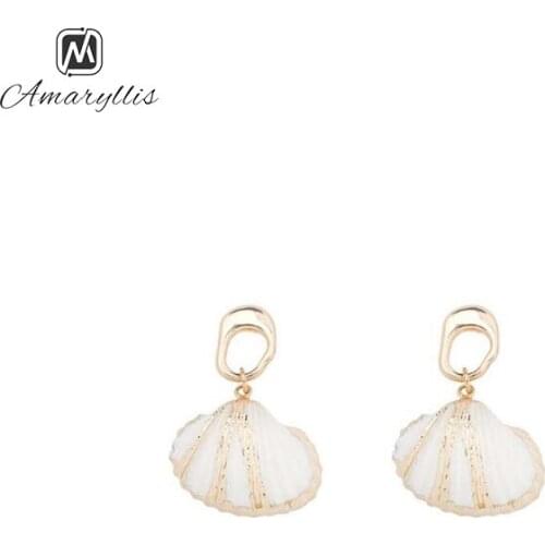 Amaiyllis Chic Natural Shell Stud Earrings For Women Korea Geometric Hollow Circle Post Earrings Marine life Statement Earrings