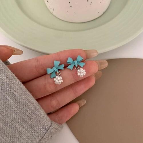 2021 Trend New Temperament Green Bow Pearl Ball Drop Earrings for Women Elegant Fashion Clip Earrings without Piercing Jewelry
