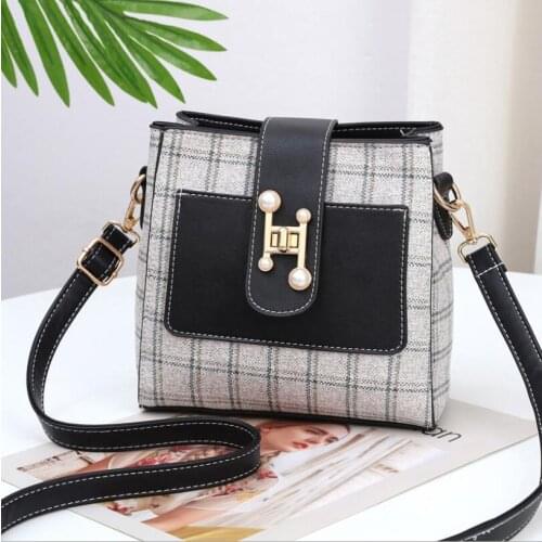 Ladies small square bags new messenger bags female Coin Purse bag simple wild shoulder bucket bag banquet bag mobile phone bags