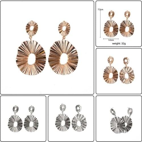 BK Metal Alloy Hoop Earrings Color Gold Silver Style Medal Alloy Dangle Stud Woman Fashion Jewelry Gift