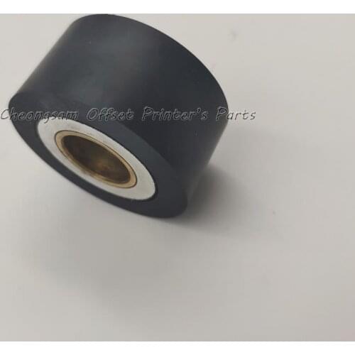 Free Shipping Komori Automatic Roller 7643713101 Komori Wheels FGY3131034 FGY-3131-034 size 40x15x19mm