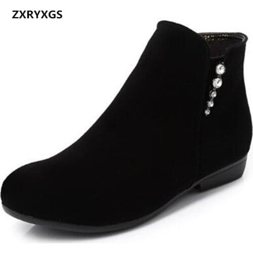 2020 New Classic Autumn Winter Boots Rhinestone Frosted Cowhide Black Shoes Genuine Leather Boots Flat Plus Size Women’s Boots