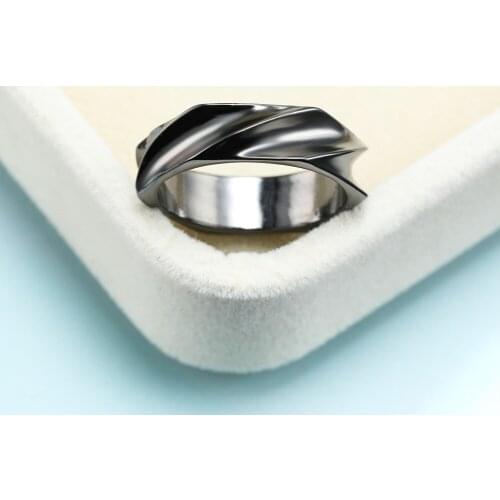 Fashion Design Geometric Black Ring Lovely Unisex Simple Party Engagement Ring Retro Mens and Womens Wedding Ring