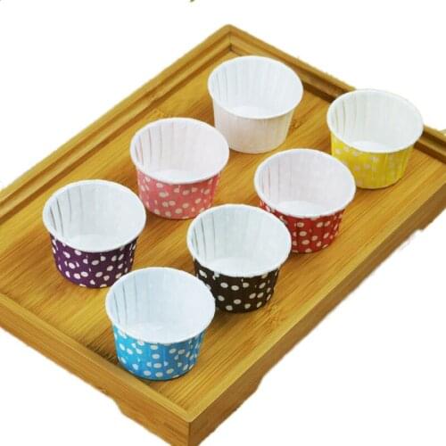 Colorful Wave Point Muffin Paper Cups Cake Paper Cups Oil-proof High Temperature Paper Cake Holder Cake Dessert Mold 100pcs