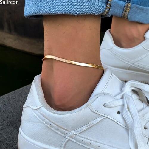Salircon Bracelets On The Leg