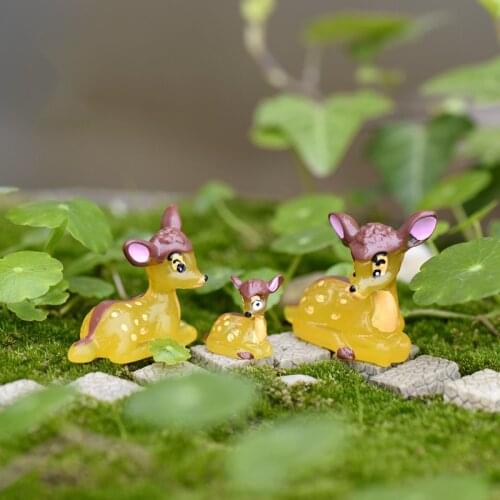 ZOCDOU 1 Piece MIni Sika Deer Family Wild Animal Venado Small Statue Figurine Little Crafts Ornament Figure Miniatures Decor