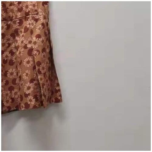 2021 Spring/Summer Daisy Print High Waist Pleated Wide Leg Shorts