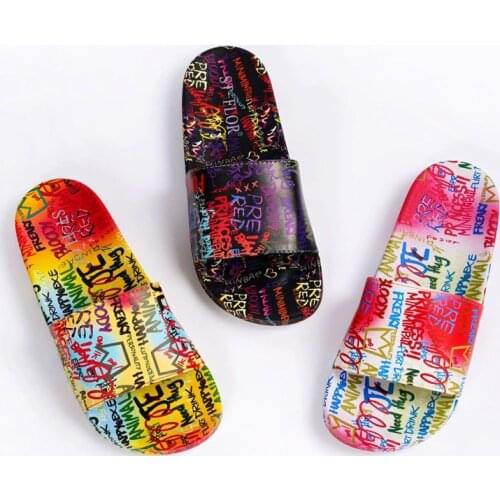 Summer New Fashion Graffiti Slides Women Flat Quality PVC Sandals Beach Outdoor Flip Flops Ladies Indoor Bathroom Non-slip Shoes