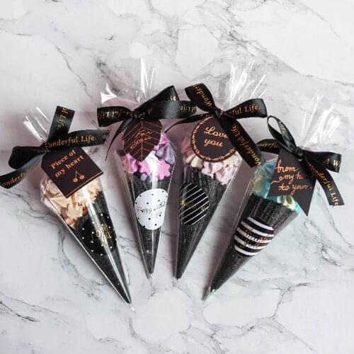 50pcs/Lot Party Cone Gift Bags Clear Cone Plastic Candy Biscuit Bags Wedding Favors DIY Candy Bag Food Storage Organizer