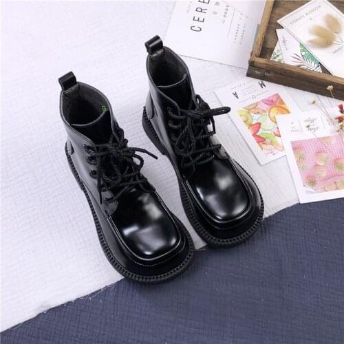 Big toe shoes Japanese cute and comfortable all-match leather short boots college style British Martin boots women