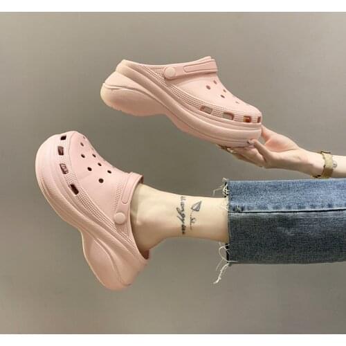 New ThickenedBreathable Non-slip Womens Sandals And Slippers Thickened Soles Soft And Summer Comfortable Ankle-Wrap Beach Shoes