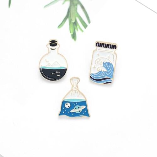 Personality Creative Cartoon Cute Ocean Wave Drifting Bottle Universe Space Planet Ocean Glass Bottle Brooch Best Gift To Friend