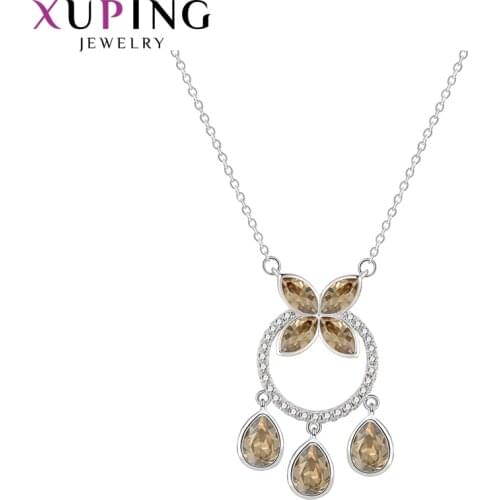 Xuping Jewelry Butterfly Shaped Crystals Pendantl Necklace for Ladies Gifts 40175