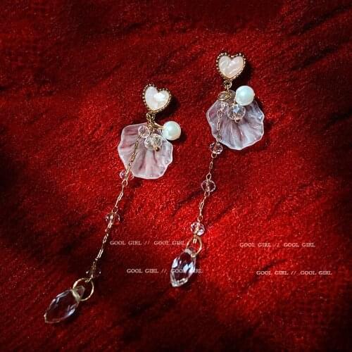 Acrylic Pearl Flower Petals Long Dangle Earrings Spring New Temperament Tassel Drop Earings for Women White Color серьги Eardrop