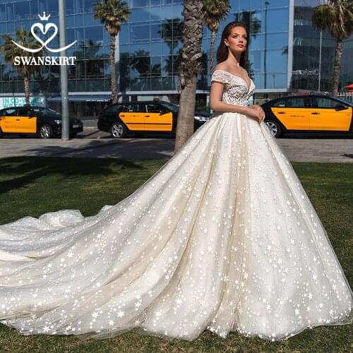 Sweetheart Sleeveless Wedding Dress 2021 Romantic Off Shoulder Beaded Bridal Princess Ball Gown SwanSarah F305 Vestido De Noiva