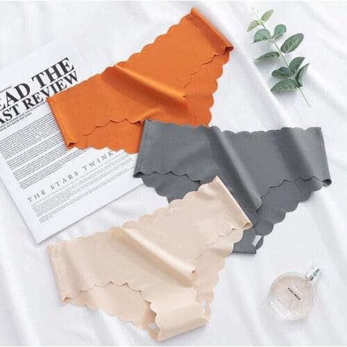 Sexy Seamless Panties For Women Comfortable Ice Silk Underwear Summer Mid Rise Cotton Crotch Lingerie New Top Recommend M-XL