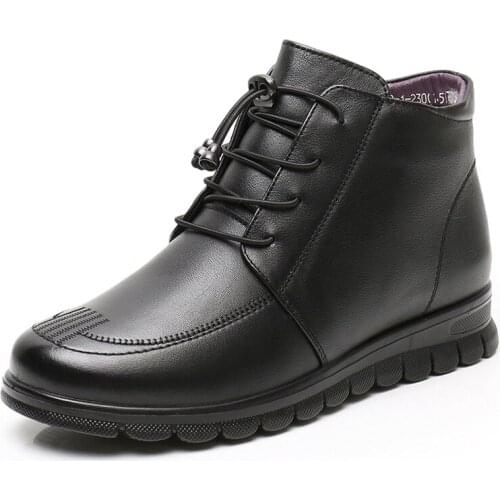 ZXRYXGS Top Cowhide Wool Boots Winter Womens Boots 2020 New Comfort Warm Winter Snow Boots Flat Soft Sole Casual Ankle Boots