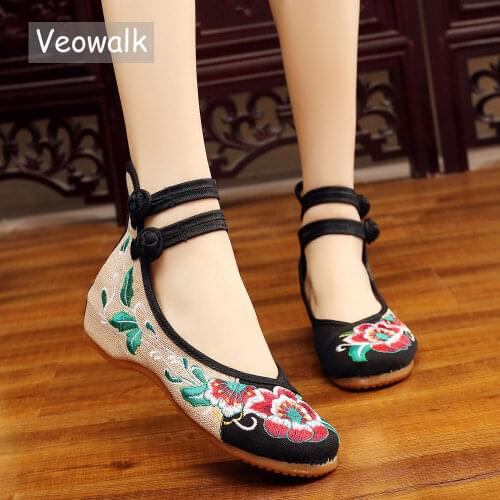Veowalk Chinese Fashion Womens Shoes Old Peking Mary Jane Denim Flats Flower Embroidery Soft Sole Casual Shoes Plus Size 34-43