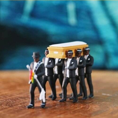 1/64 Ghana Funeral Coffin Dancing Pallbearer Team Model Action Figure Car Decor Display Funny Accessories