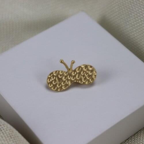 Little Bee Matte Butterfly Brooch Cardigan Scarf Buckle Female Badge Cute Corsage Gold Metal Hat Bag Dress Collar Accessories
