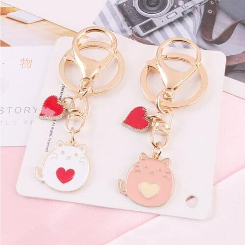 Ins New Cute Sweet Love Heart Cat Keychains for Women Bag Clouth Car Keys Pendant Decor for Airpods Case Keyring Couples' Gifts