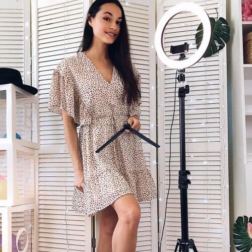 10 Inch LED Photographic Lighting Selife Ring Light USB Ring Lamp For Telephone With Tripod Stand Use In Youtuber,Video,makeup