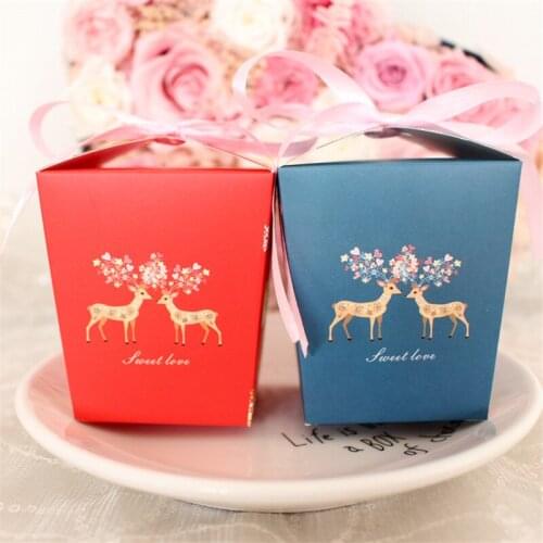 20pcs/lot Red Color Christmas Sweet Love Candy Box With Ribbon Cute Deer Blue Color Wedding Party Favor Gift Box