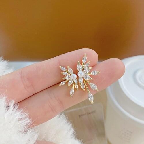 Korea New Fashion Jewelry 925 Silver Needle 14K Real Gold AAA Zircon Flower Earrings Elegant Shiny Womens Prom Party Earrings
