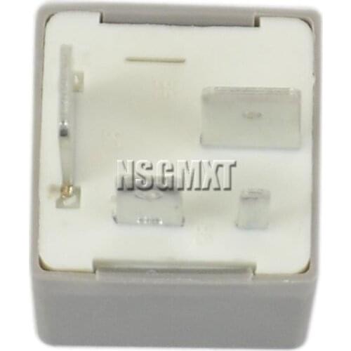 AP01 Fuel Pump Relay 191906383C for Audi VW Golf Jetta Pasat EOS L4 L5 V6 Diesel