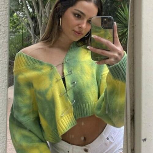 Autumn Women Tie Dye Cardigan Sweaters Vintage Oversized Pullovers Jumper Fashion Sweatershirt Brooch Personality Sweater 2021