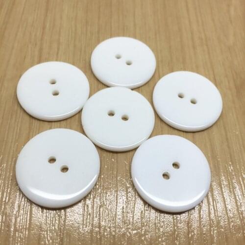 100pcs 23mm White Color Resin Round Buttons Sewing 2 Holes Button For Clothing Accessories