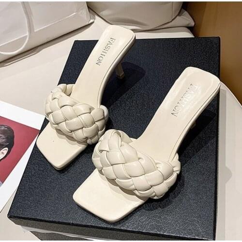 Women Spring Plush Slippers Ladies Open Toe Buckle Strap Fashion Shoes Female Comfort Casual Indoor Slipper Woman Falt Footwear