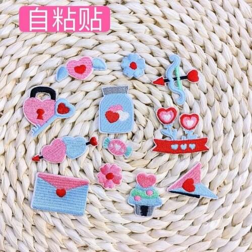 100pcs/lot Small Embroidery Patch Sticker Love Flower Envelope Candy Clothing Decoration Backpack Diy Iron Applique