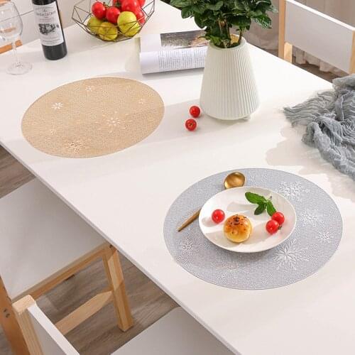 38cm Snowflake PVC Placemats Round Hollow Table Mats Anti-Slip Heat Insulation Steak Plate Pad Coffee Coaster Kitchen Home Decor