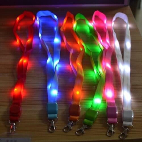 100pcs LED Light Up Neck Strap Band Lanyard Key Chain ID Badge Hanging Lace Rope Mobile Phone Strapes Party Decoration ZA3493