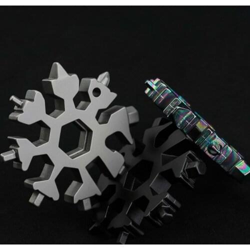 Car keychain 18 in one key Snowflake Tool Hexagon Multifunction key Outdoor Camping Car key Bottle Opener key Screwdriver Driver
