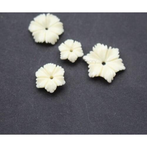 20 pieces/lot) Carved Six valve leaf Artificial Coral beads 8 10 12 15mm Beige color for Jewelry making