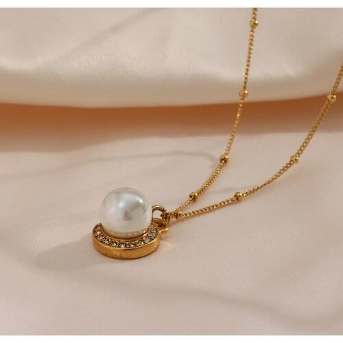 Minimalist Elegant Oval Round Simulated Pearl Pendant Necklace Ladies Tarnish Free Stainless Steel Beads Chain Pearl Necklace