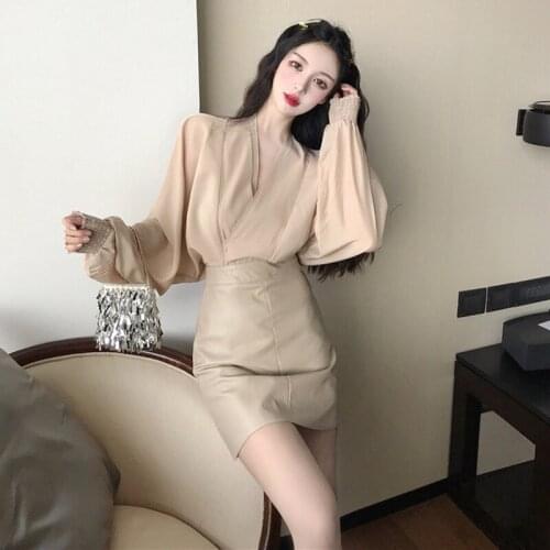 Two-Piece Suit Women Summer Fashion Blouse Cross V-Neck Chiffon Shirt+High-Waist PU Leather Half-Length Bag Hip Skirt Suit Trend