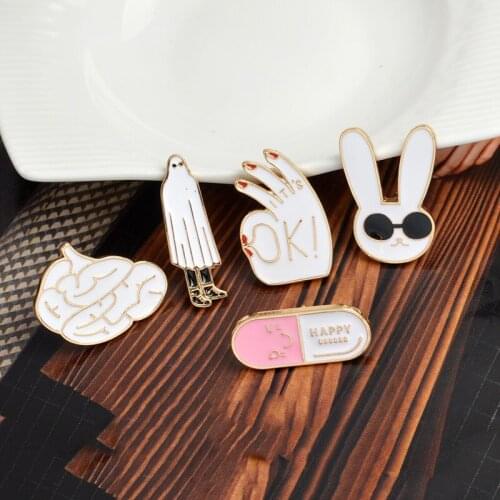 Cartoon Mask Rabbit Middle Finger Brain Capsule Brooch Pin Metal Enamel Pin Button clothes Backpack Icon Badges Jewelry