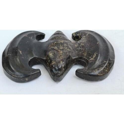 YIZHU CULTUER ART Collected Chinese Hongshan Culture Black Magnet Jade Carving Bat Pendant