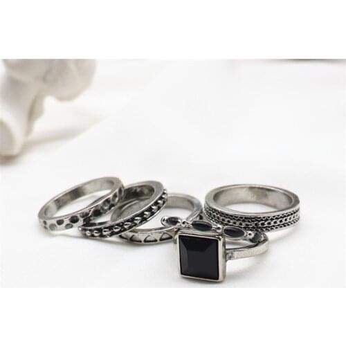 XIALUOKE Fashion Vintage Geometric Round Resin Ring Set For Women Punk Metal Hollow Out Irregular Index Finger Rings jewelry