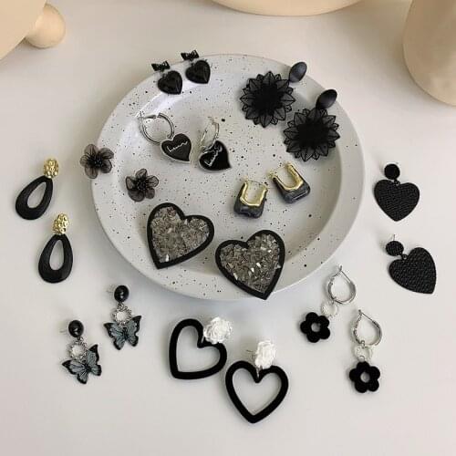 Origin Summer Fashion Black Crystal Heart White Flower Earring for Women Butterfly Hollow Rhinestone Metal Earring Jewelry