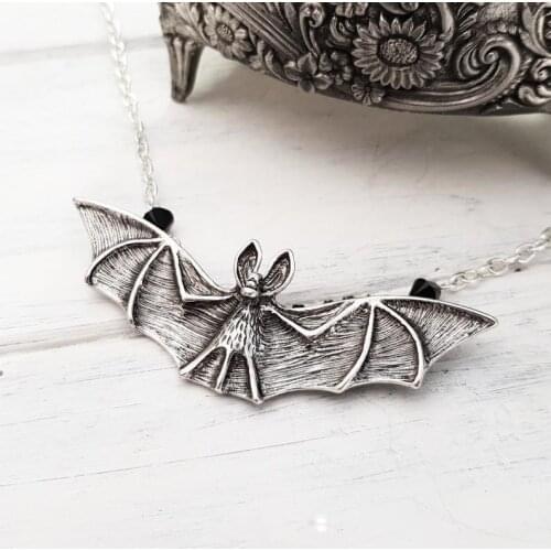 Punk Bat Animal Alloy Pendant Necklace For Women Gothic Hip Hop Fashion Jewelry Gift Gorgeous Cool Accessories