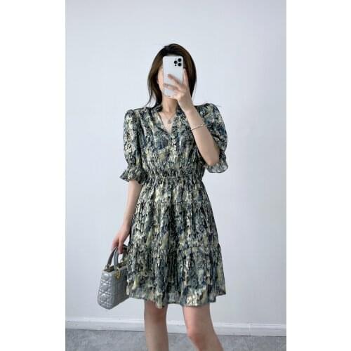 Women V-Neck Floral Print Mini Drfess 2021 Spring Summer Pleated Ruffles Short Dresses Slim Waist Robe