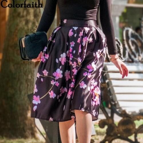 Colorfaith New 2019 Satin Fleared Women Midi Skirt Retro Ladies Elegant Fashion Floral Printed Pleated High Waist Saia SK906
