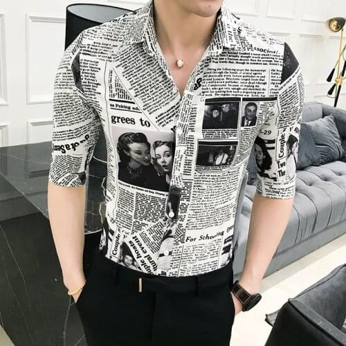 2019 Summer New Mens Boutique Fashion Newspaper Print Casual Short-sleeved Shirts / Male High-end Slim Casual Half-sleeved Shirt