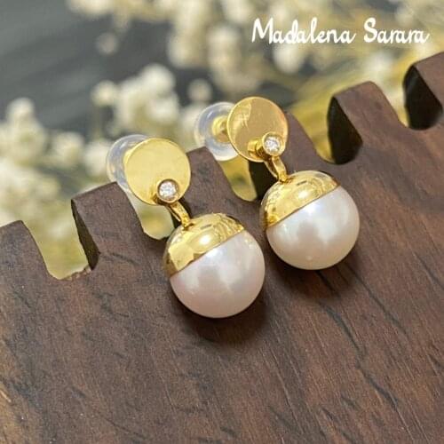MADALENA SARARA 7-7.5mm Saltwater Pearl Women Earrings 18K Gold Round Geometric Diamond Pave Settin Akoya Pearl Earrings